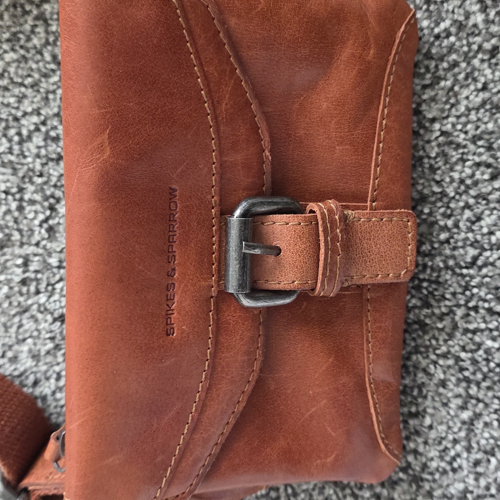 NWOT Leather Waist Bag - Picture 2 of 8